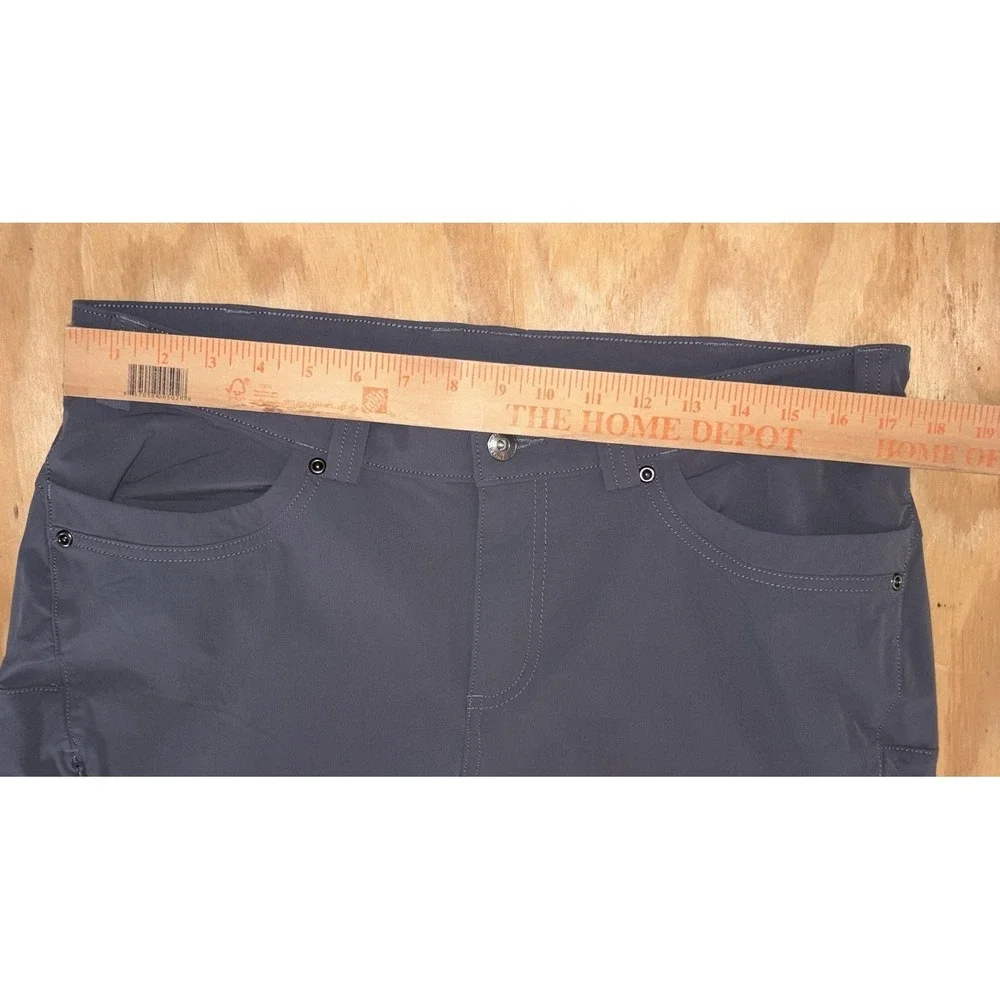 Duluth Trading Co Women's Flexpedition Bootcut Pants Women's‎ 14x31 Gray Cargo
